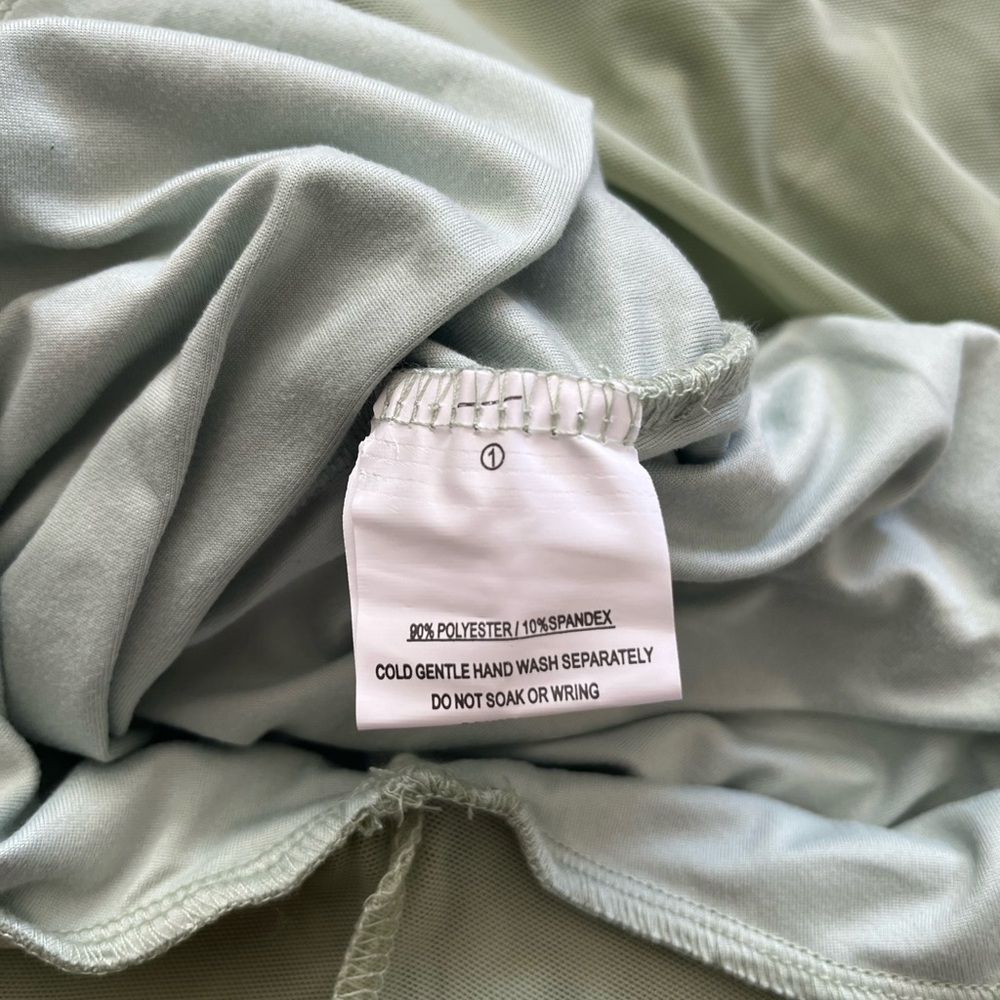 Selfie Leslie Sage Green Ruched Midi Dress - Picture 9 of 10